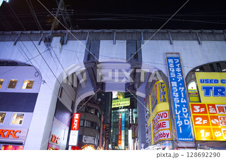 秋葉原の夜景 秋葉原の夜景 128692290