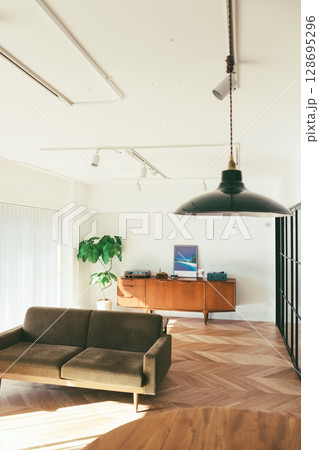 リノベーションした部屋 リノベーションした部屋 128695296