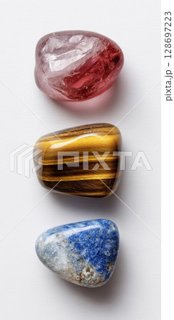 カラフルな3つの天然石　AI画像 128697223