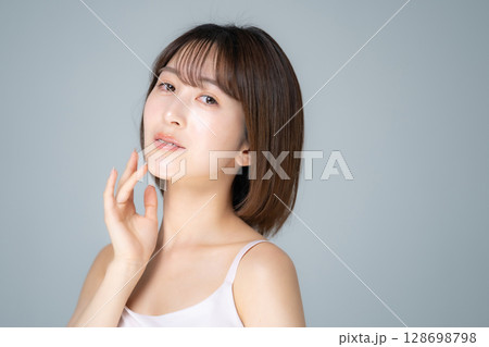 若い女性 ビューティー 若い女性 ビューティー 128698798