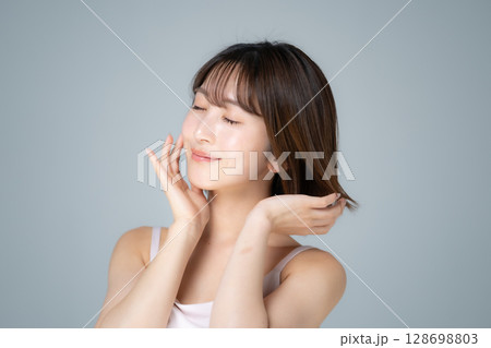 若い女性 ビューティー 若い女性 ビューティー 128698803