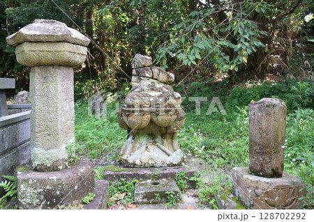 清浄山園林寺跡/小松帯刀墓所 128702292