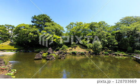 駿河城の夏 128703669