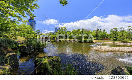 駿河城の夏 128703695