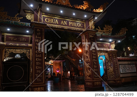 ベトナム ダナン アン フオック寺 ベトナム ダナン アン フオック寺 128704499