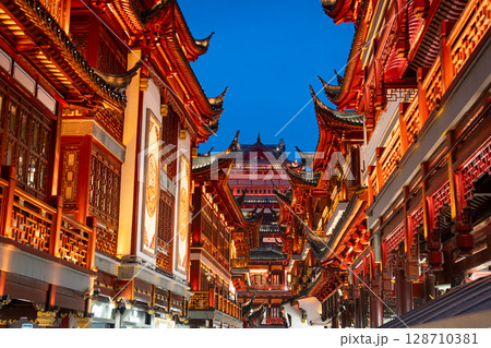 上海豫園の風景 128710381