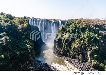 Close-up of the Victoria Falls 128721510