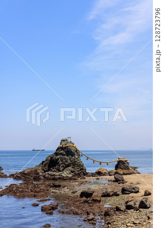夫婦岩 三重県伊勢市 夫婦岩 三重県伊勢市 128723796