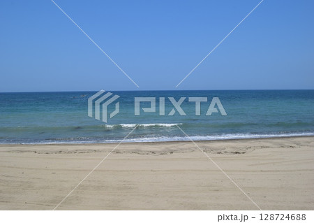 海辺のさざ波 128724688