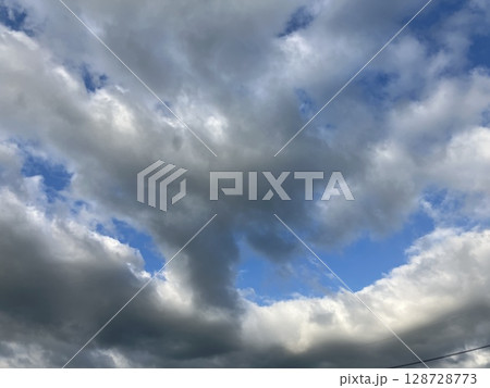 雲 雲 128728773