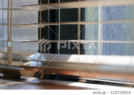 ブラインド　イメージ 128729928