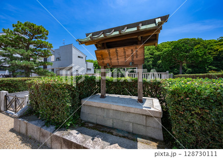 允恭天皇陵古墳（市野山古墳）大阪府藤井寺市 128730111
