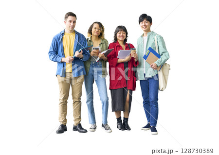 笑顔の多国籍学生グループ 手作業で精密に切り抜いた背景透過全身写真PNG 笑顔の多国籍学生グループ 手作業で精密に切り抜いた背景透過全身写真PNG 128730389