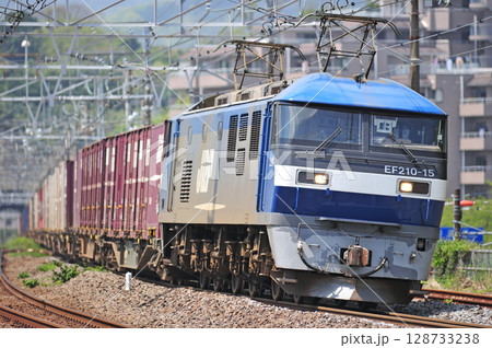 東海道本線　真鶴　JR貨物　EF210-15（岡山） 128733238