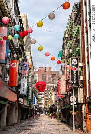 Yuanling Street with lantern decorations in Taipei, Taiwan Yuanling Street with lantern decorations in Taipei, Taiwan 128736804