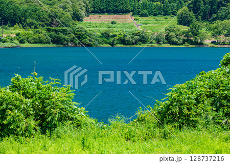 奥琵琶湖風景　滋賀県長浜市西浅井町菅浦 128737216