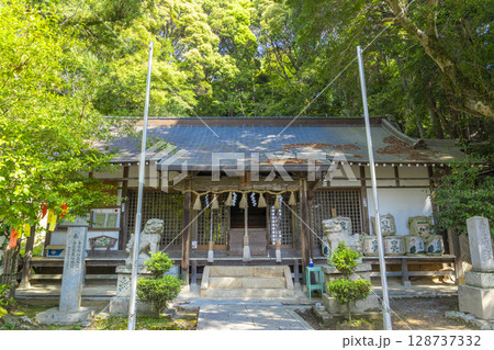 夏の兵庫 売布神社 拝殿 夏の兵庫 売布神社 拝殿 128737332