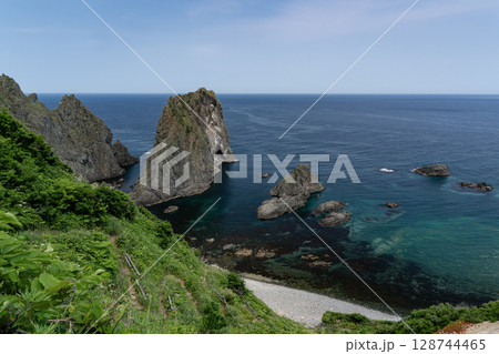 絶景島武意海岸 絶景島武意海岸 128744465
