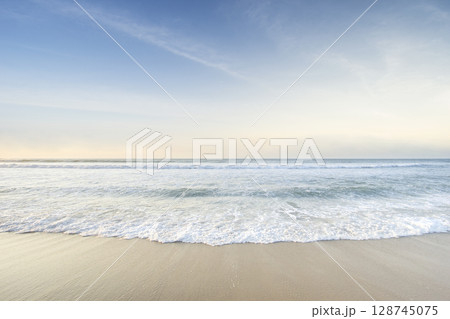Ocean waves on Madaket Beach 128745075
