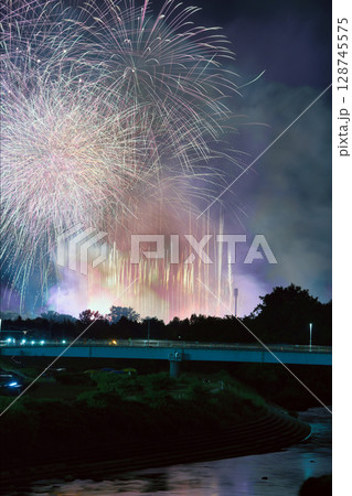 真駒内花火大会 真駒内花火大会 128745575