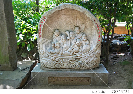 品川神社の七福神の碑【東京都品川区】 128745726