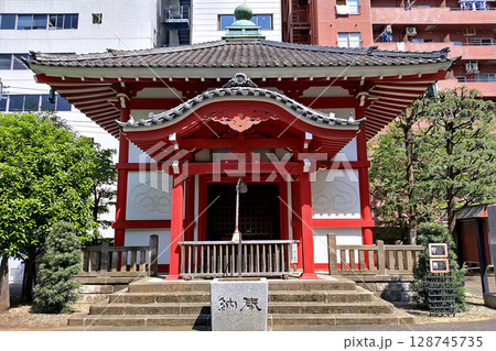 太宗寺の閻魔堂【東京都新宿区】 128745735