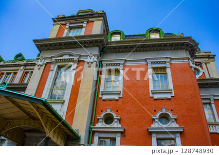 【大阪風景】淀屋橋界隈の川沿いのビル群(2) 【大阪風景】淀屋橋界隈の川沿いのビル群(2) 128748930