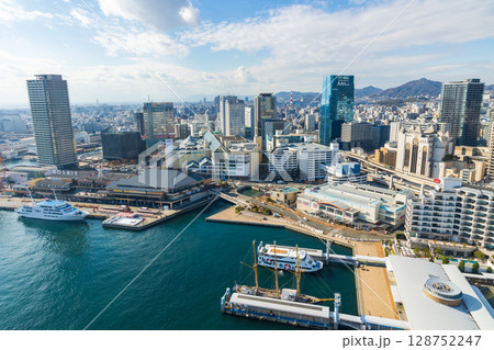冬の兵庫県神戸市 神戸ポートタワーからの眺望 冬の兵庫県神戸市 神戸ポートタワーからの眺望 128752247
