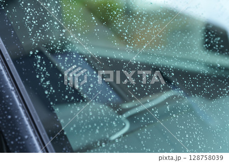 車 ガラス コーテイング 撥水 車 ガラス コーテイング 撥水 128758039
