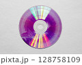 二つに割ったDVDディスクの記録層が無い片方 二つに割ったDVDディスクの記録層が無い片方 128758109
