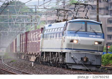 東海道本線　真鶴　JR貨物　EF66-129（吹田） 128760292