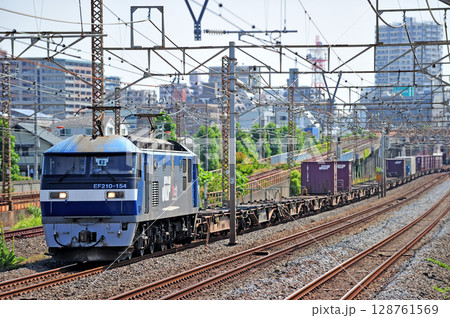 東海道本線　相模貨物　JR貨物　EF210-154（吹田） 128761569