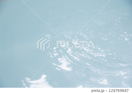 お風呂 湯船 お湯 お風呂 湯船 お湯 128769687