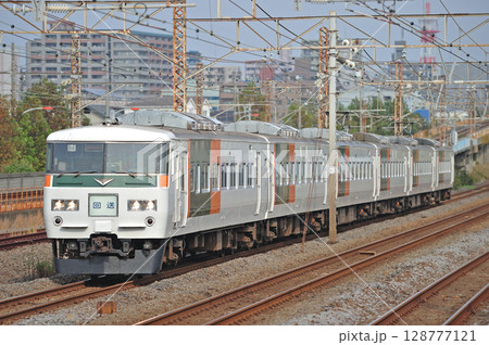 東海道本線 相模貨物 JR東日本 185系 B6編成(大宮) 回送 東海道本線 相模貨物 JR東日本 185系 B6編成(大宮) 回送 128777121