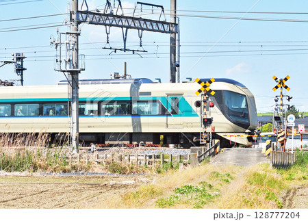 鉄道 私鉄:東武日光線 特急リバティけごん28号+会津128号 500系 鉄道 私鉄:東武日光線 特急リバティけごん28号+会津128号 500系 128777204