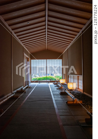 京都迎賓館　 128778224