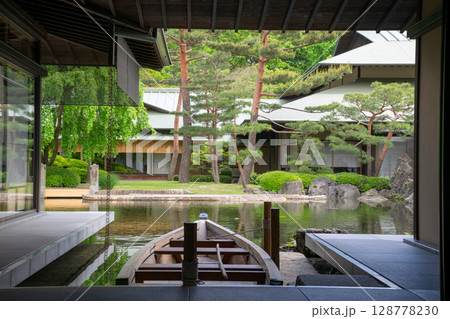 京都迎賓館　 128778230