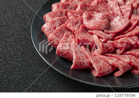 焼肉 牛肉 カルビ 肉 精肉 128779596