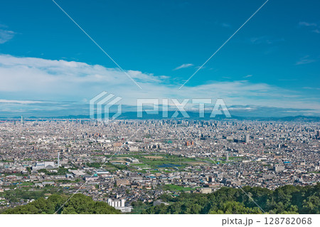 【大阪平野を一望】 撮影場所：水呑地蔵尊 大阪府八尾市大字神立 128782068