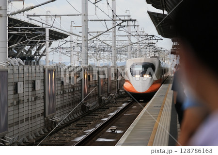 電車 列車 イベント列車 128786168
