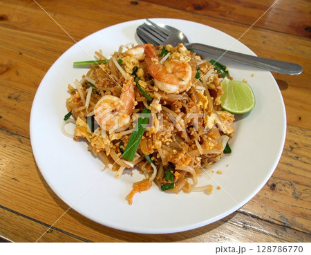 Pad thai in a bowl on the table Thai food Pad thai in a bowl on the table Thai food 128786770