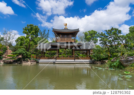 上海 シャンハイ パビリオン 128791302