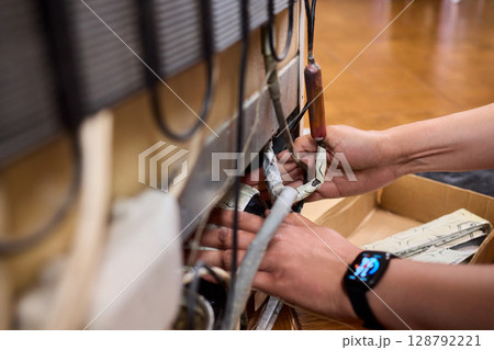 Refrigerator Repair Essential Troubleshooting Tips and Ongoing Maintenance Techniques 128792221