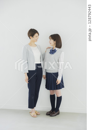 女子高生と先生 128792443
