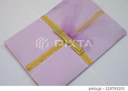 手作りカード 128793201