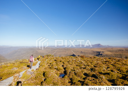 Barn Bluff Sunset View in Tasmania Australia Barn Bluff Sunset View in Tasmania Australia 128795926