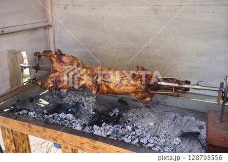 Spit Roasted Whole Animal Cooking A Unique Culinary Experience for Everyone Involved 128798556