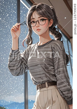 窓の外を眺める女性 128799049