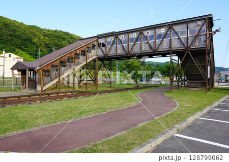 道の駅・ステラ★ほんべつに残された跨線橋 128799062