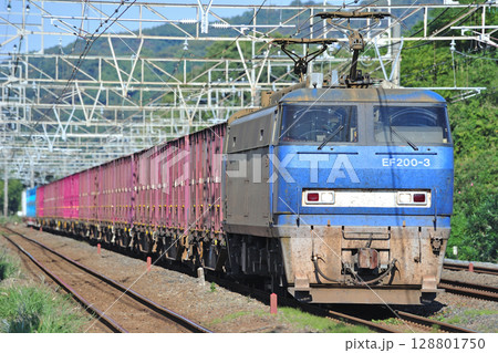 東海道本線　二宮－国府津　JR貨物　EF200-3（吹田） 128801750